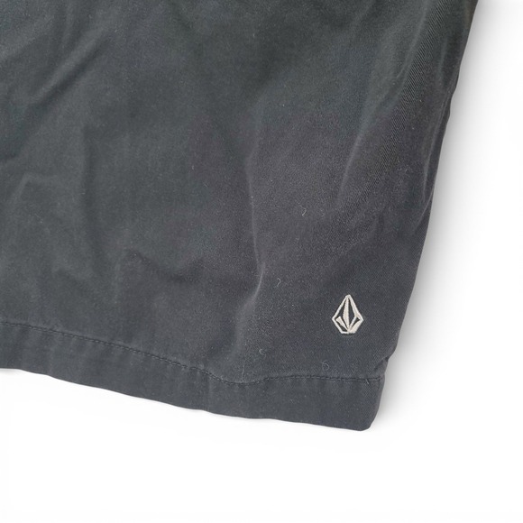 Volcom Men's 34 Chino Shorts Cotton Blend Black Skate Streetwear Casual - Picture 4 of 6